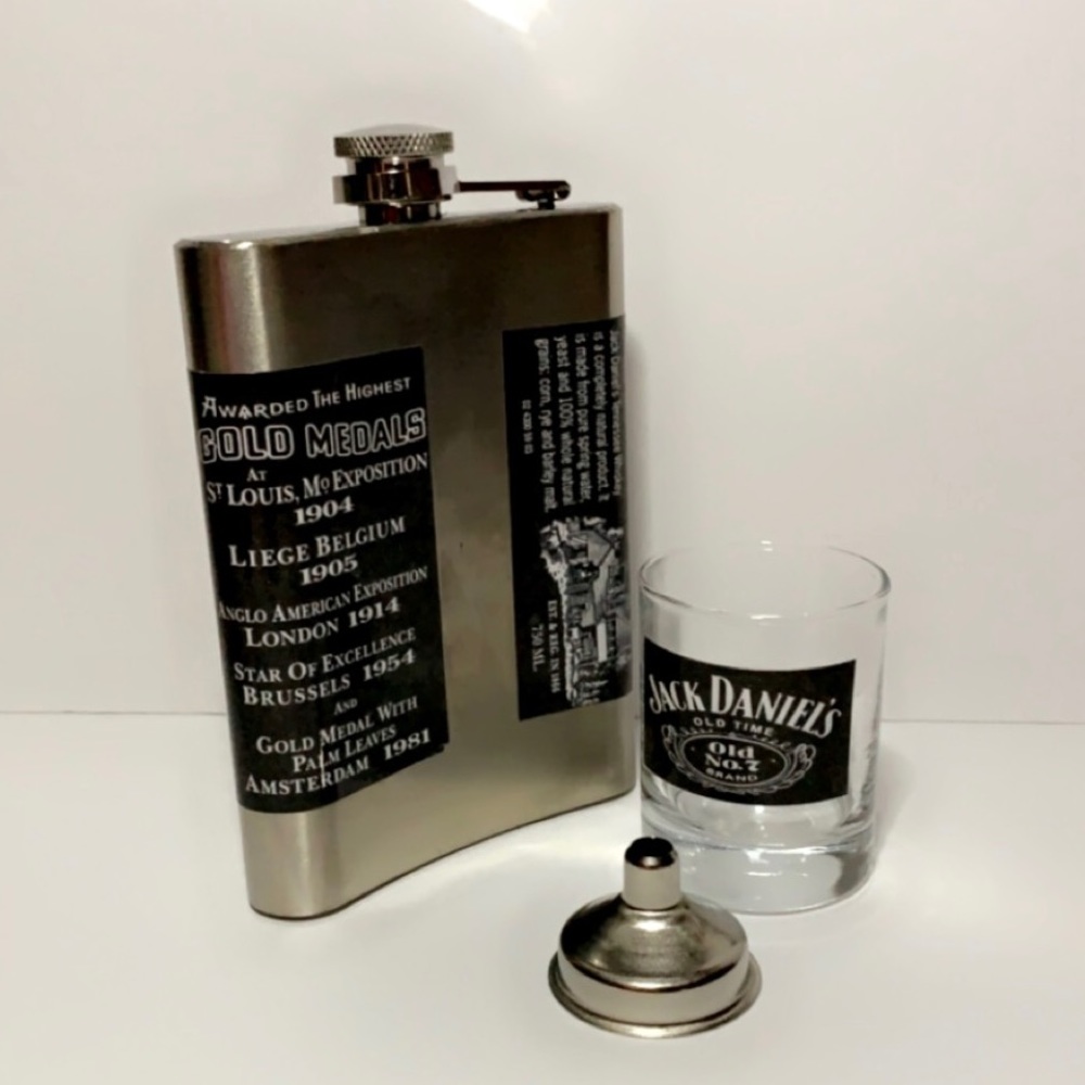 Custom Flask - Picture 4 of 4